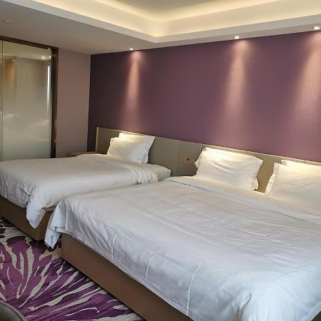 Lavande Hotel  Changchun Bagian luar foto